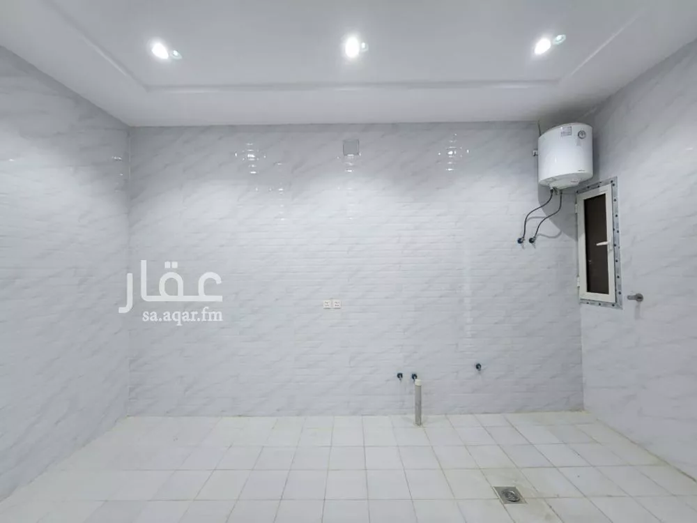 فيلا 5 غرف في الدار البيضاء 6