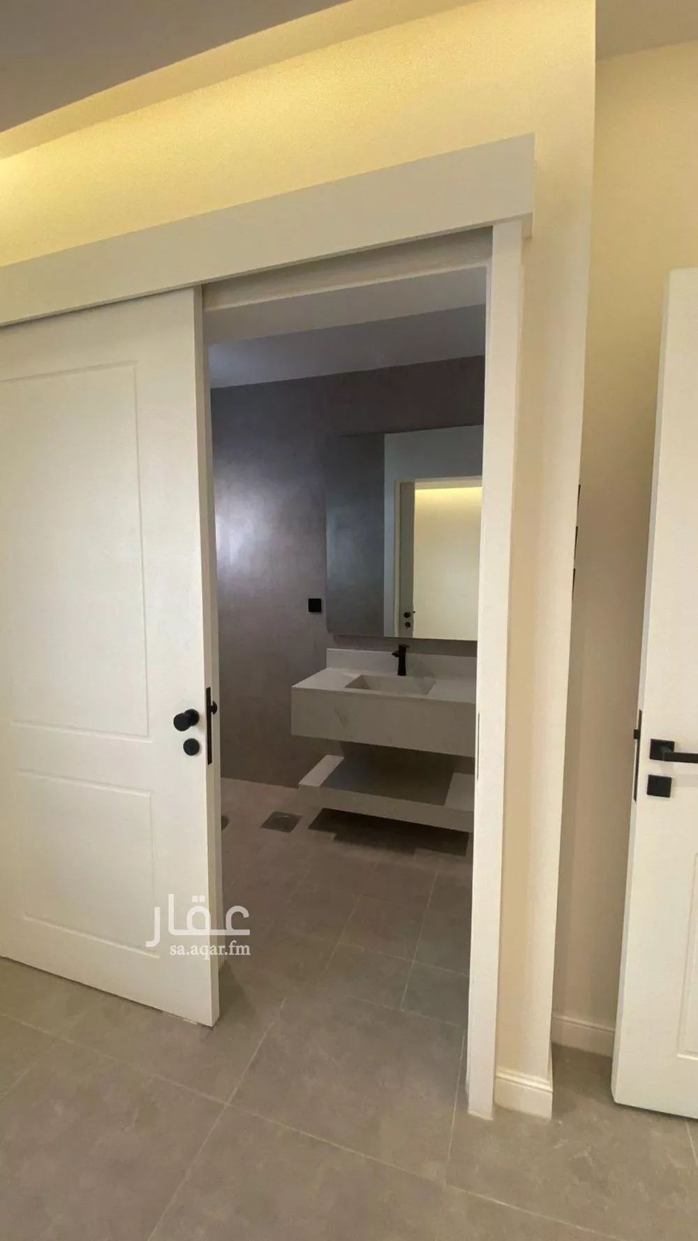 4 bedroom villa in Al Aridh 10