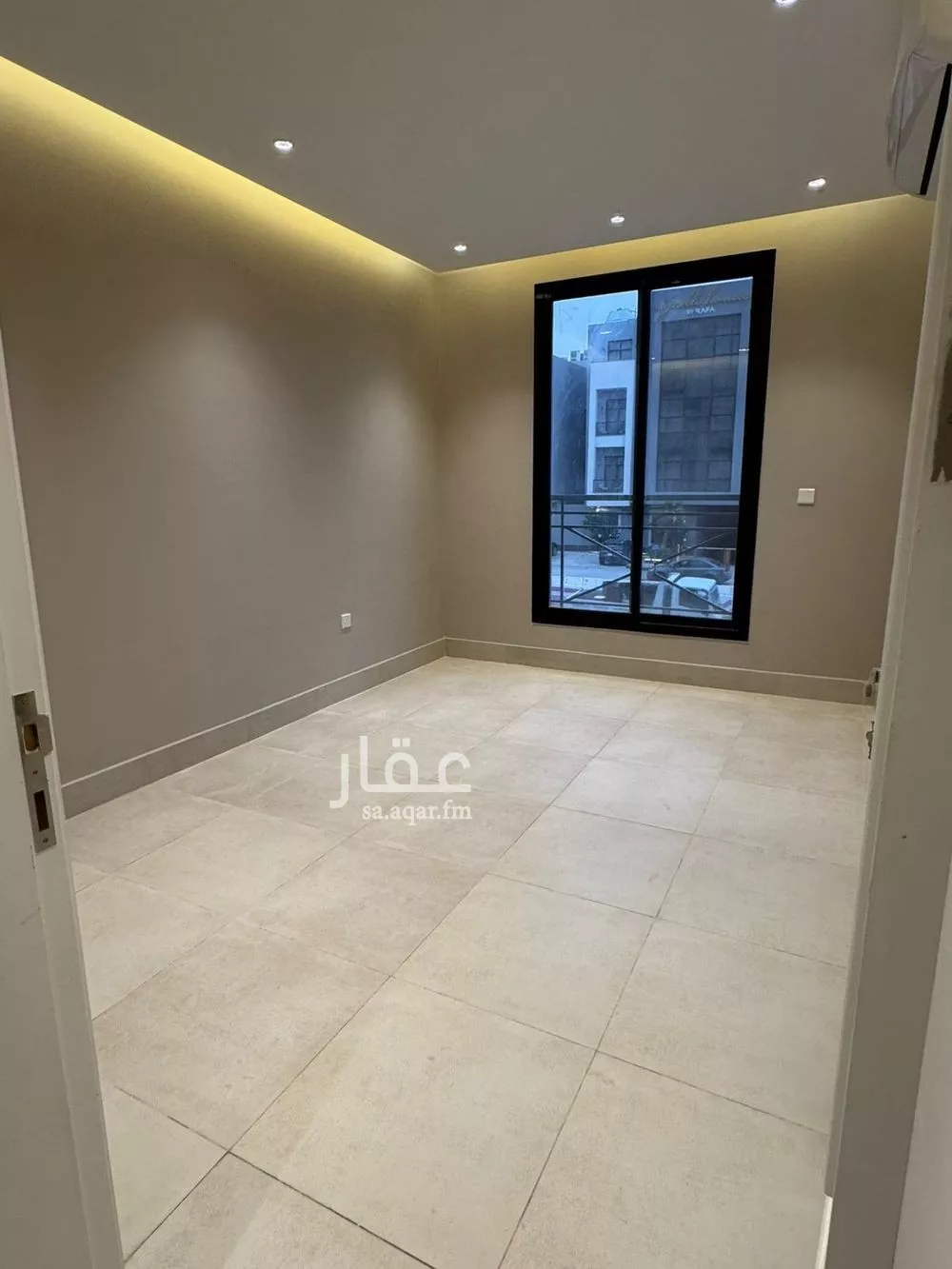 3 bedroom apartment in Al Yasmin 11