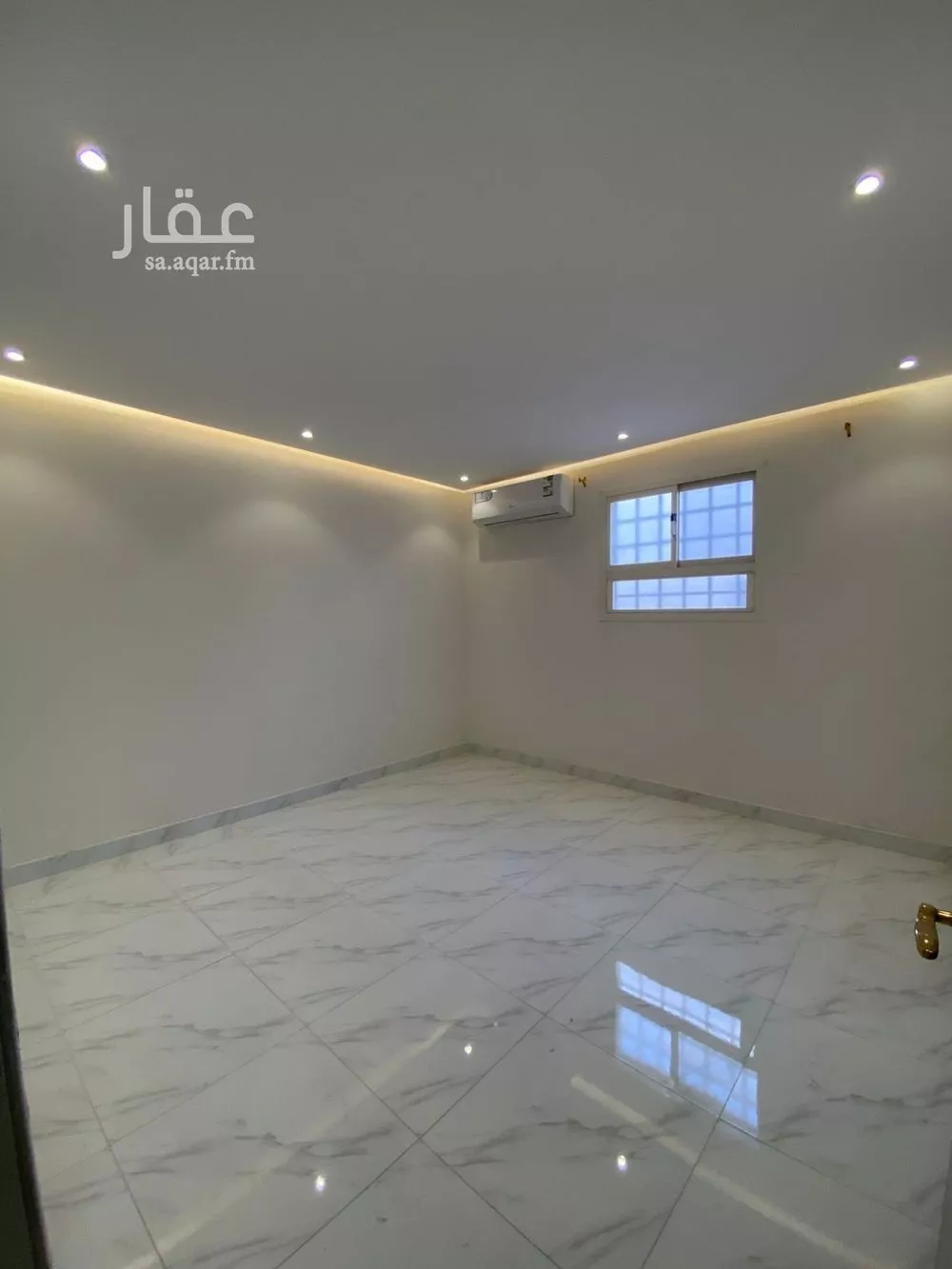 1 bedroom apartment in As Suwaidi Al Gharabi 3