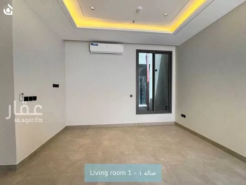 3 bedroom apartment in Al Yarmouk 6