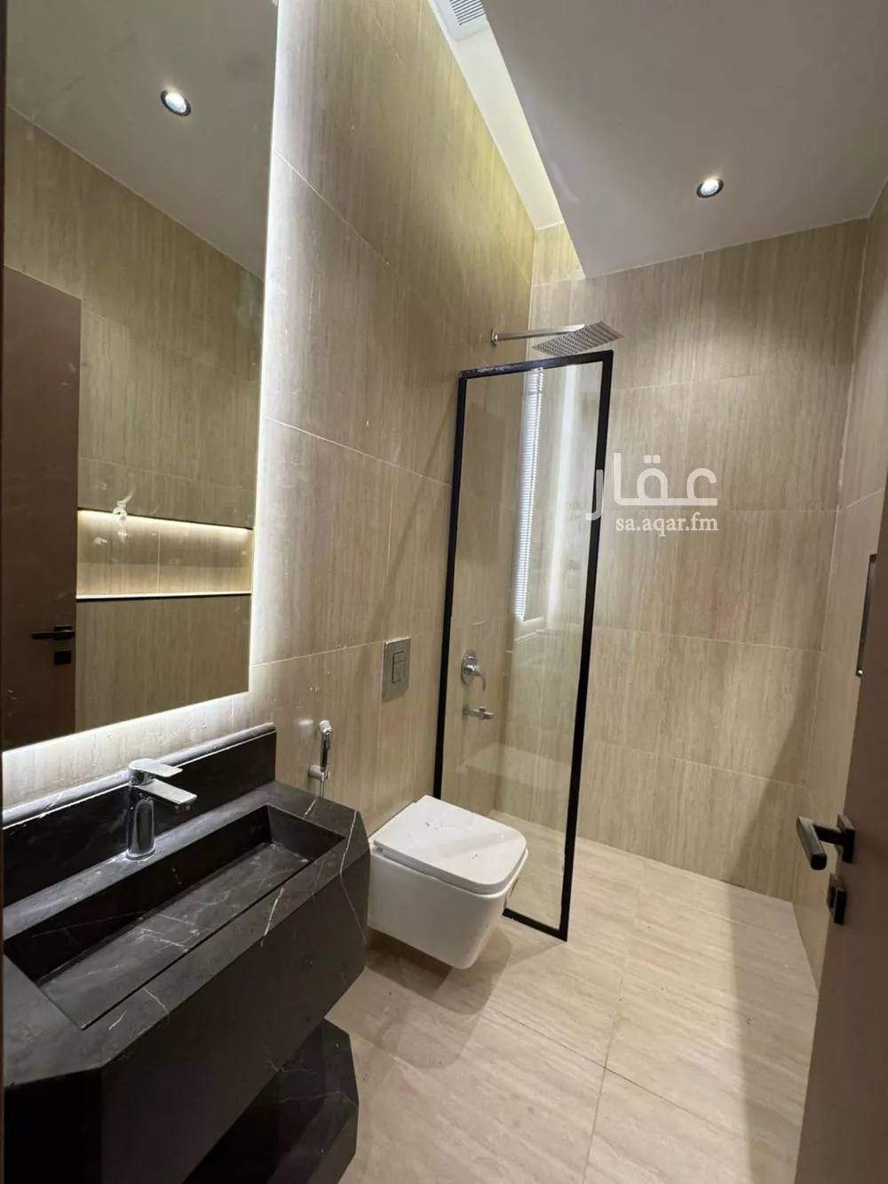 5 bedroom villa in Al Narjis 9