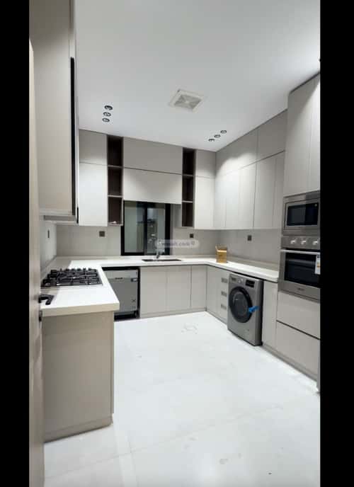 3 bedroom apartment in Al Salamah 13
