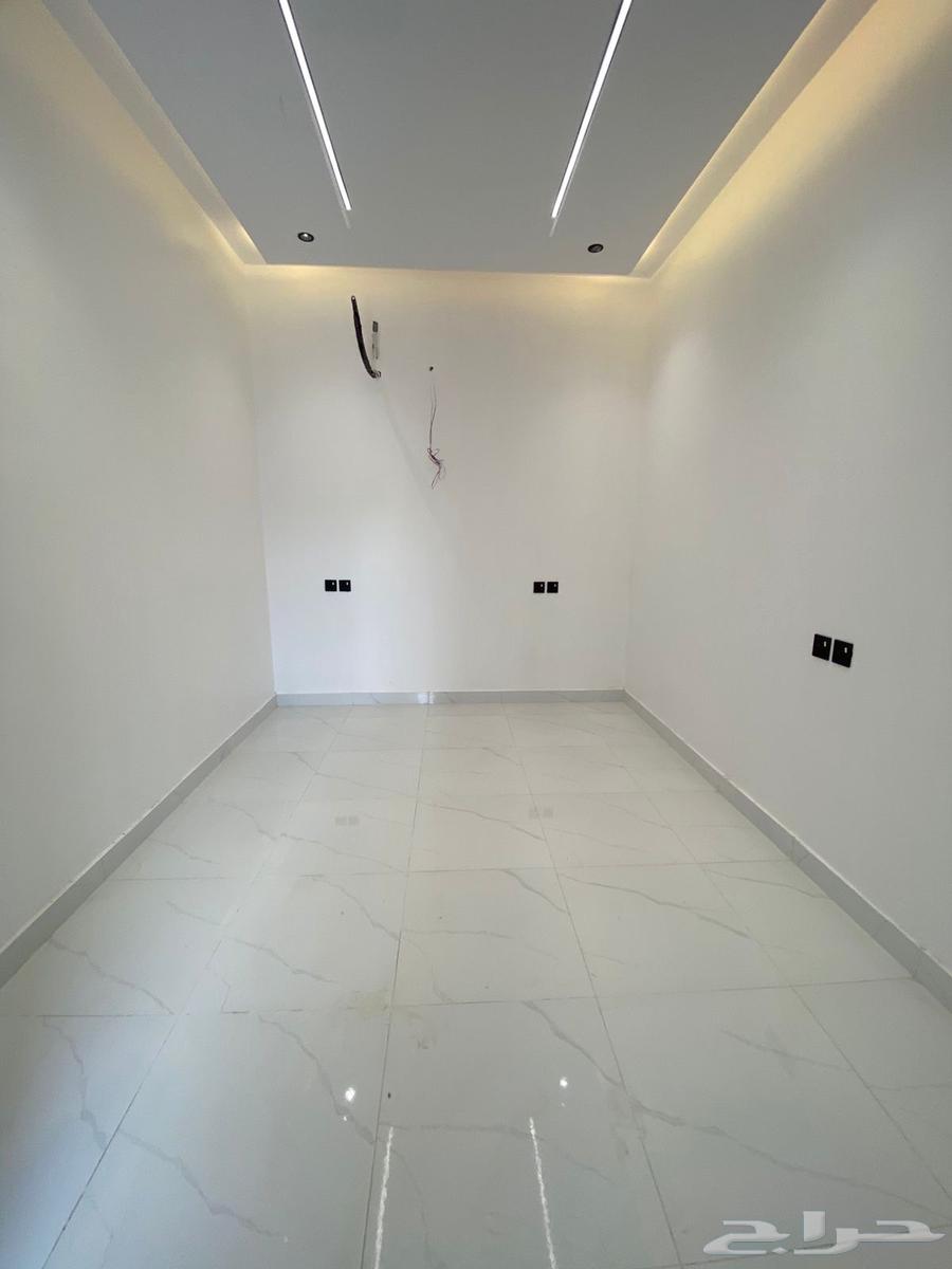 7 bedroom villa in Al Aziziyah 11