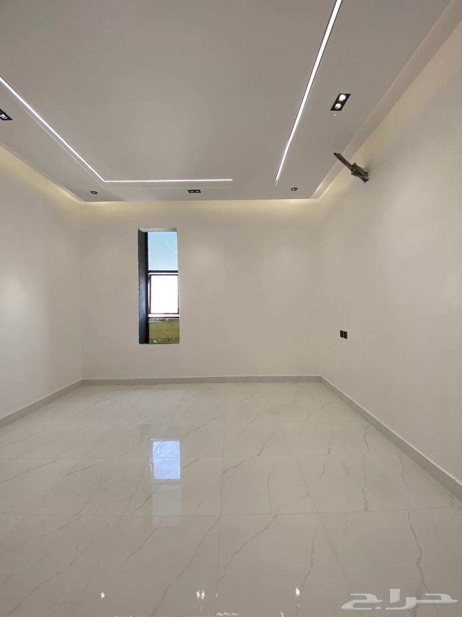 7 bedroom villa in Al Aziziyah 10