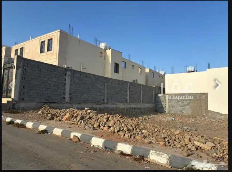 land in Qalat Makhit, Madinah 3