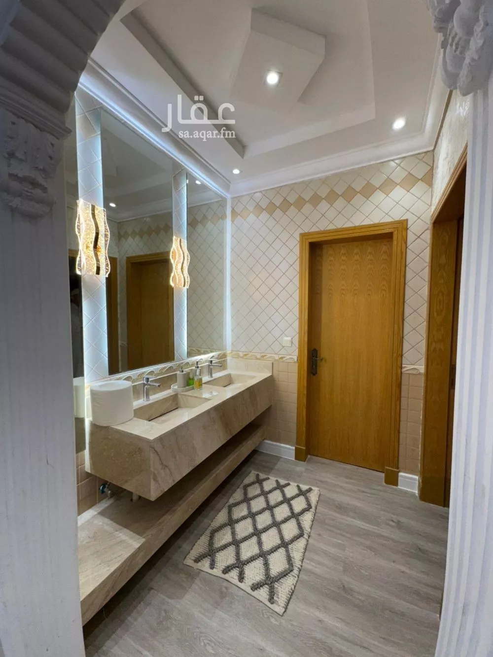 7 bedroom villa in Laban 3