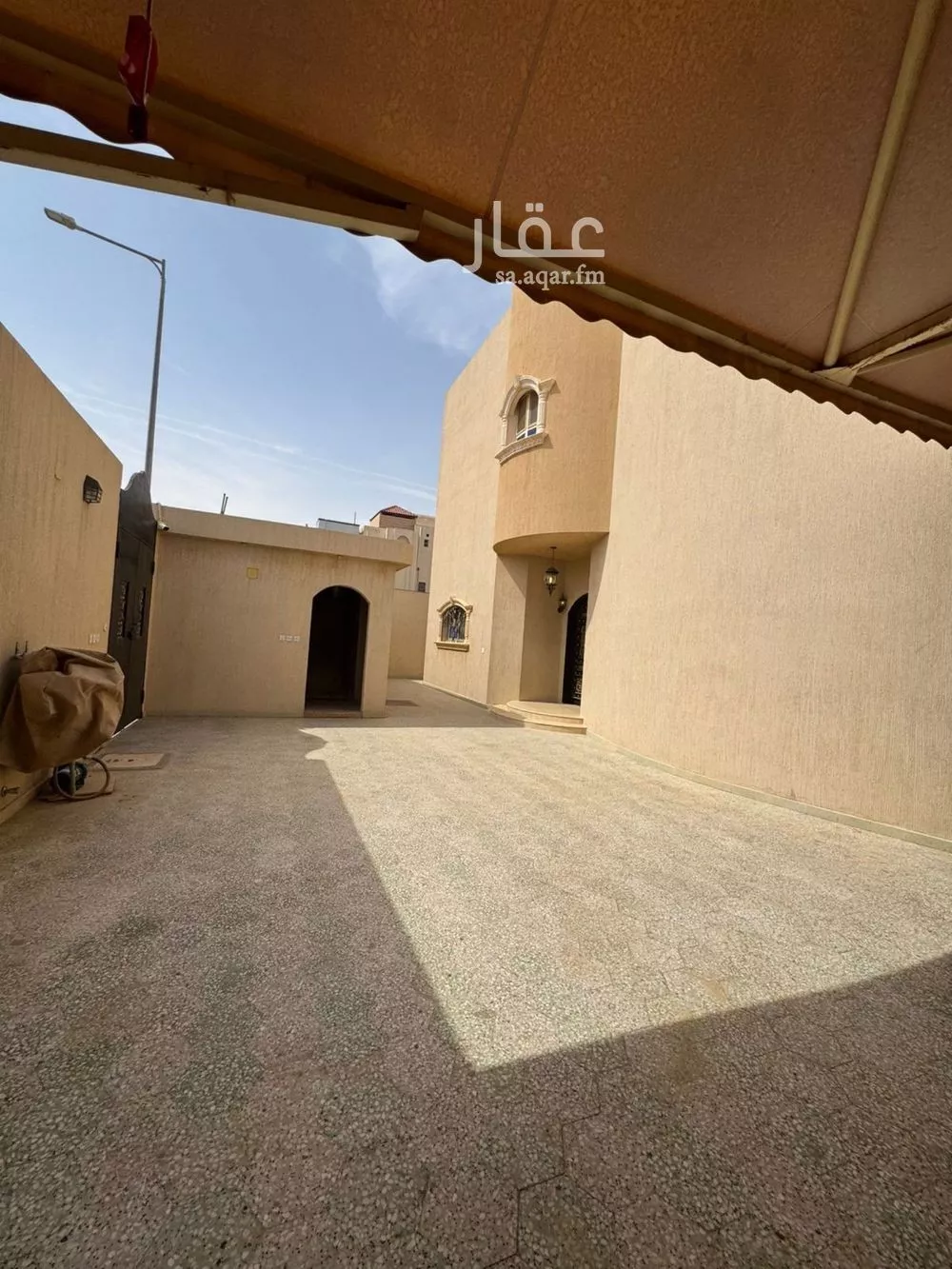 7 bedroom villa in Laban 7
