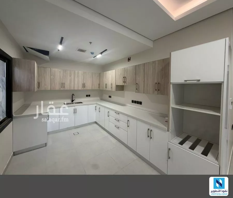 1 bedroom apartment in Al Qairawan 4