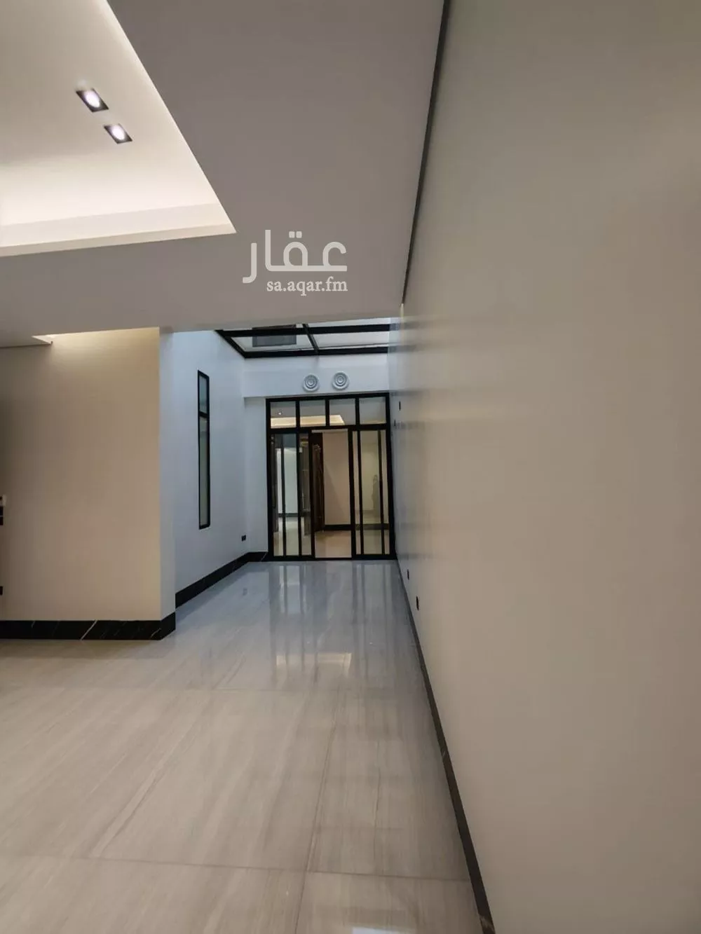 فيلا 10 غرف في الياسمين 11