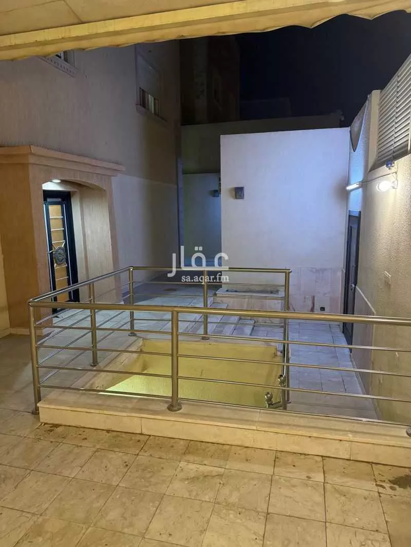 14 bedroom villa in Al Awali 4