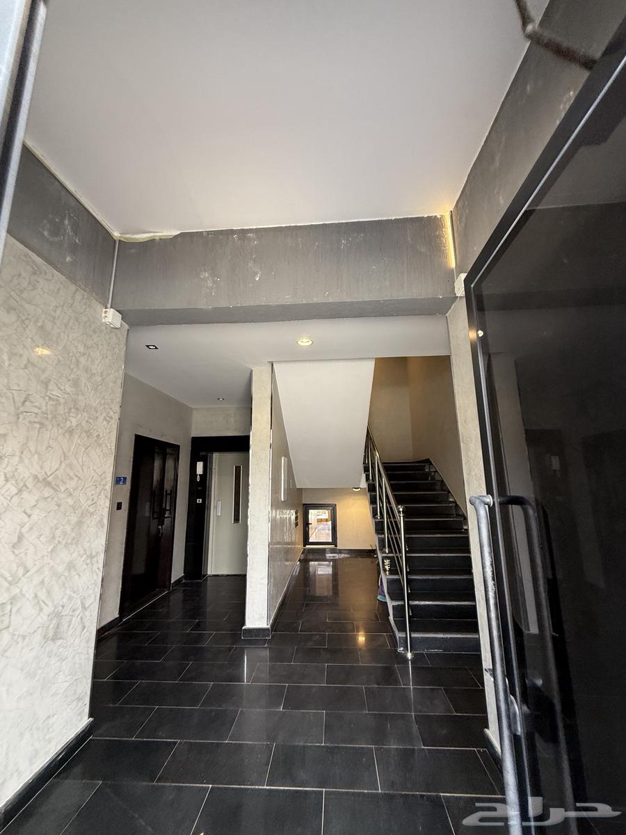 5 bedroom apartment in Ayn Al Khayf 6