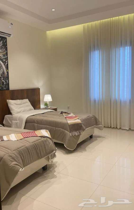 5 bedroom apartment in Al Difa 4