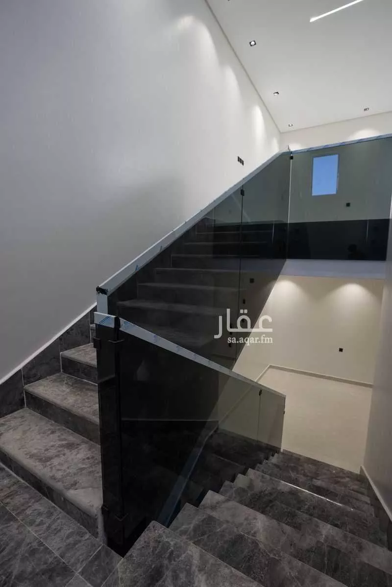6 bedroom villa in Tuwaiq 7