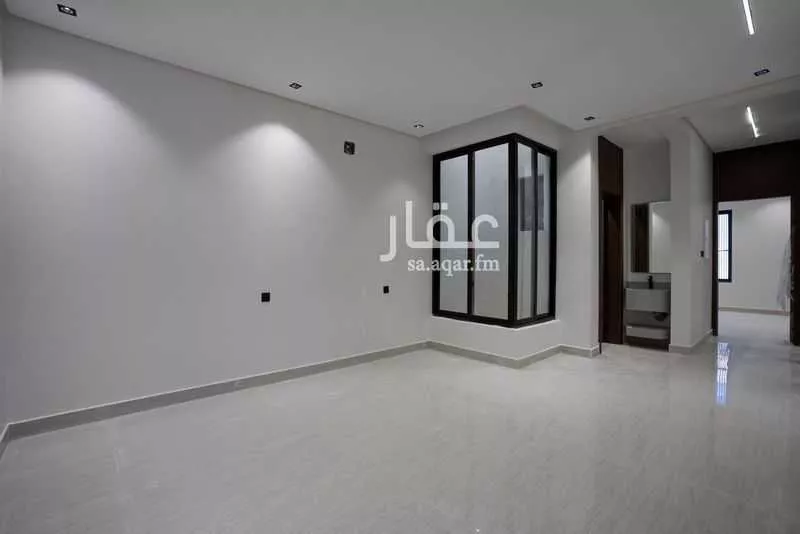 6 bedroom villa in Tuwaiq 8