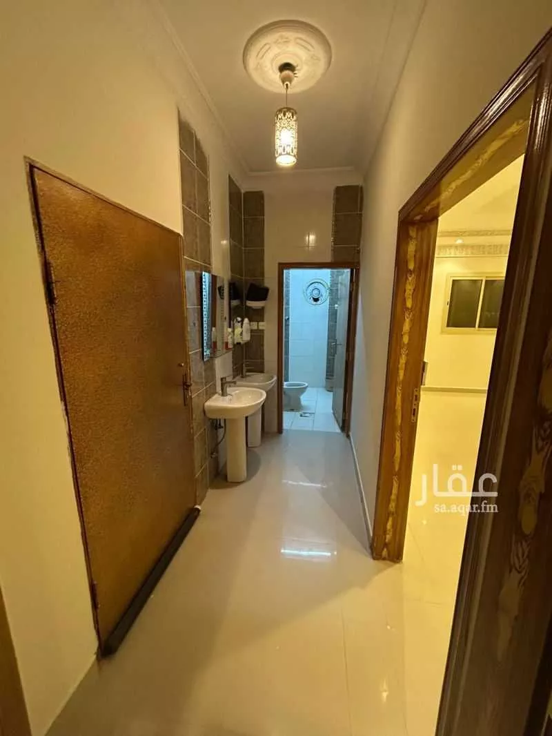 3 bedroom apartment in Dhahrat Laban 7
