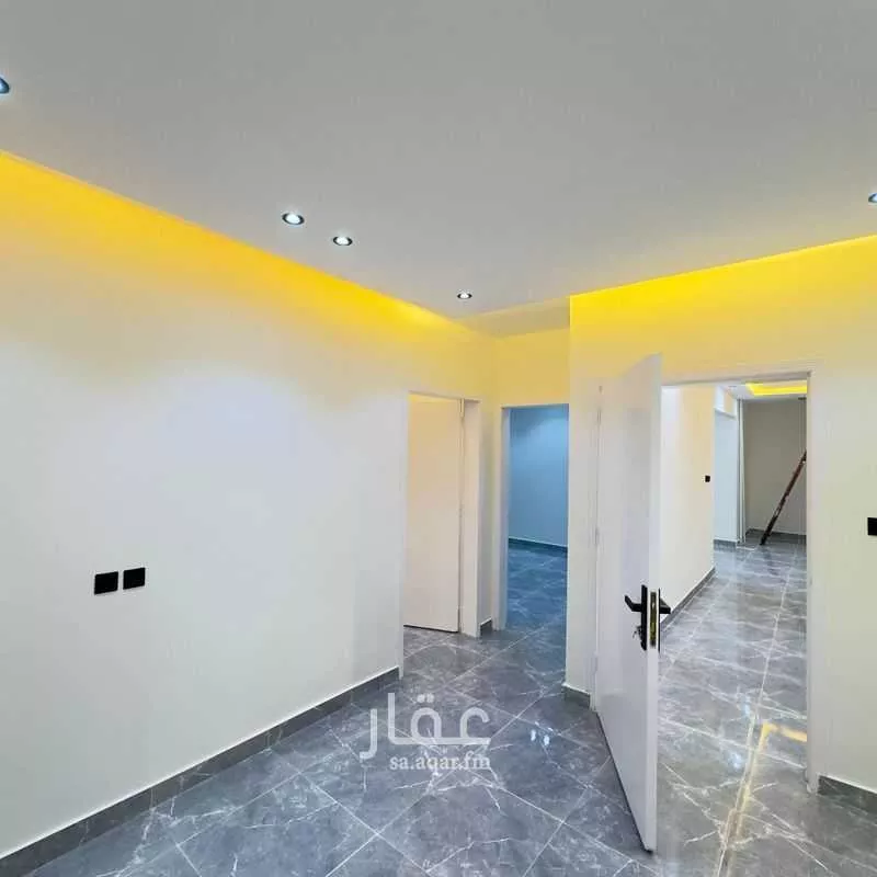 عمارة 1487 م² في العريجاء الغربية 2