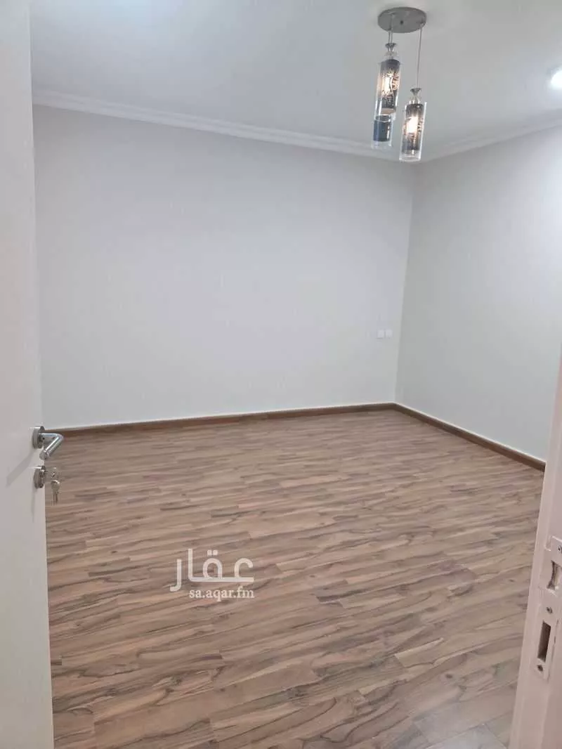 دور 3 غرف في النفل 8