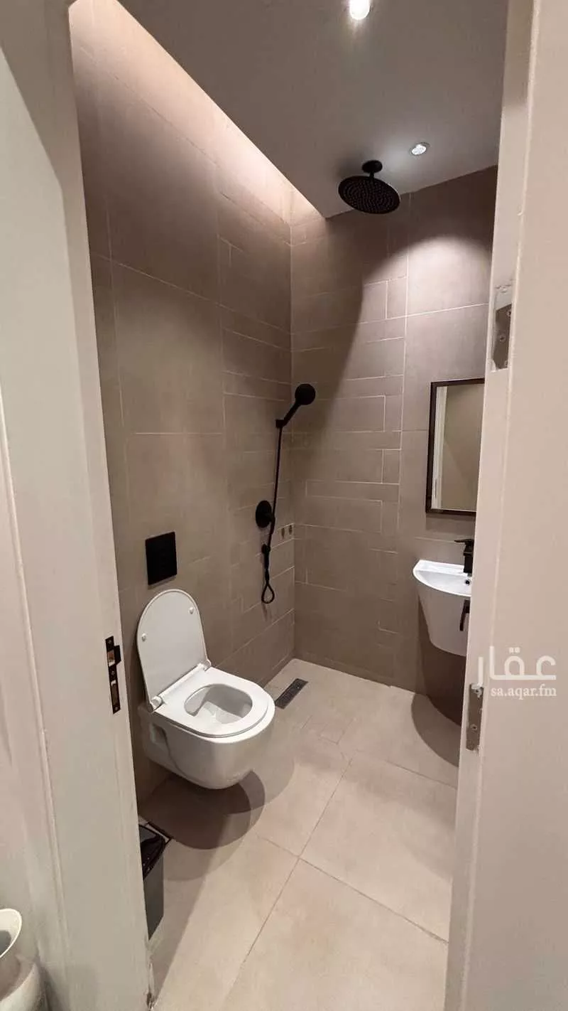 3 bedroom apartment in Al Olaya 5