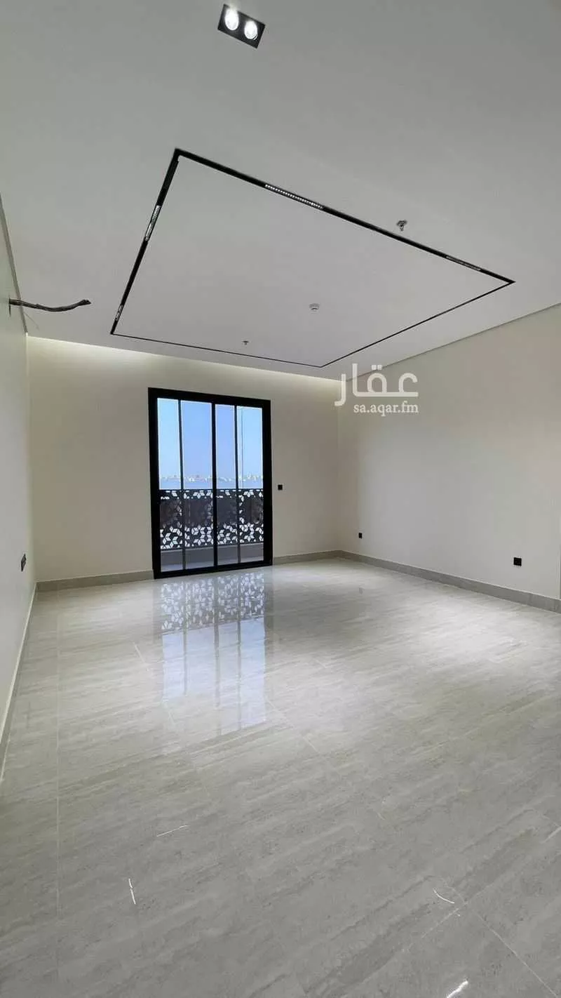 4 bedroom apartment in Al Rimal 6