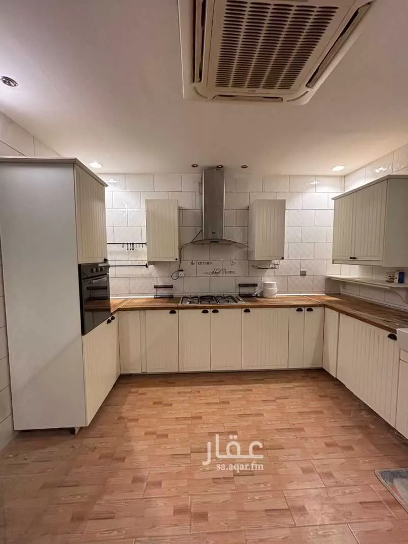 7 bedroom villa in Al Yarmouk 12