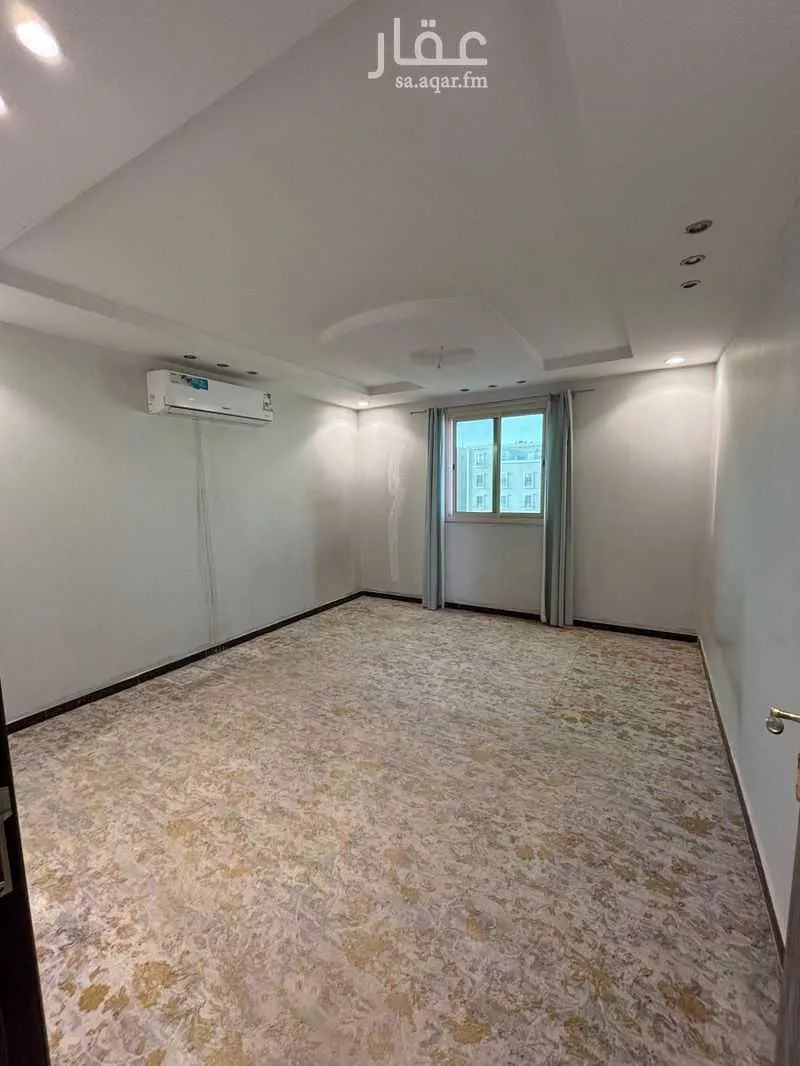7 bedroom villa in Al Yarmouk 20