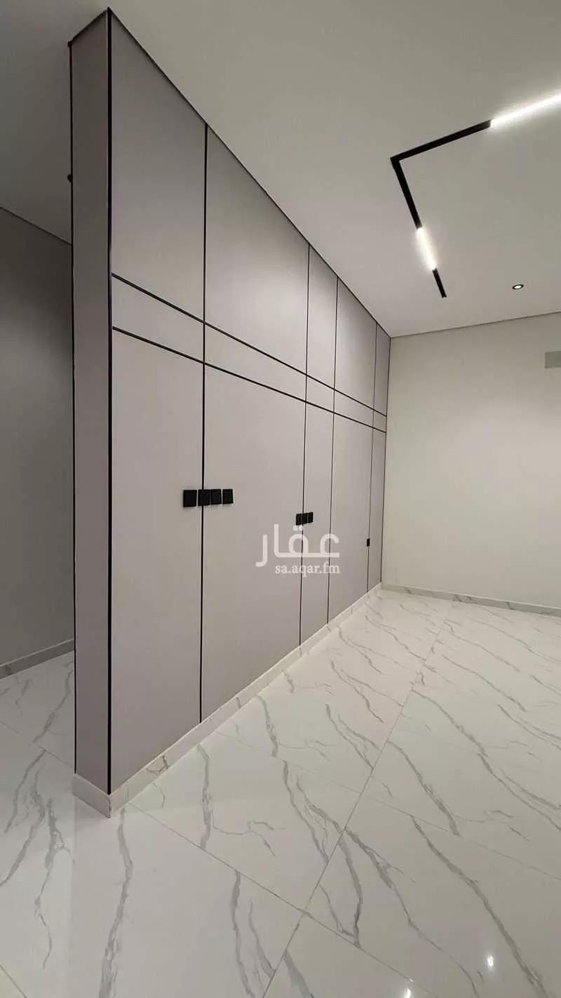 4 bedroom villa in Al Maizilah 5