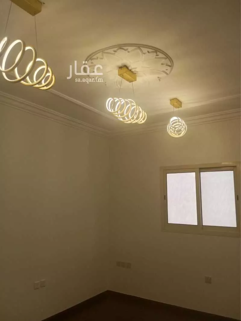 3 bedroom floor in Al Aridh 4