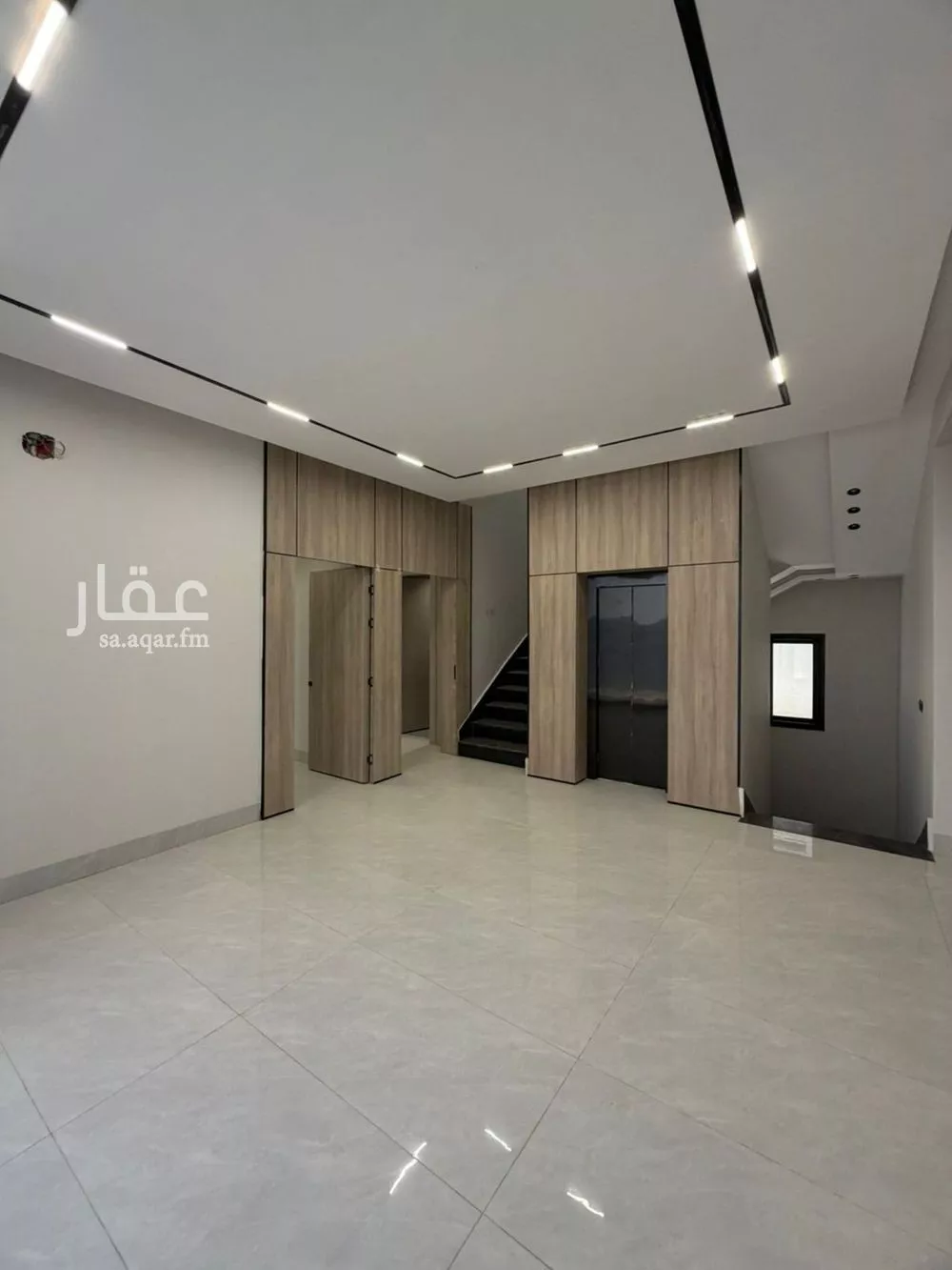 6 bedroom apartment in Al Qadisiyah 5