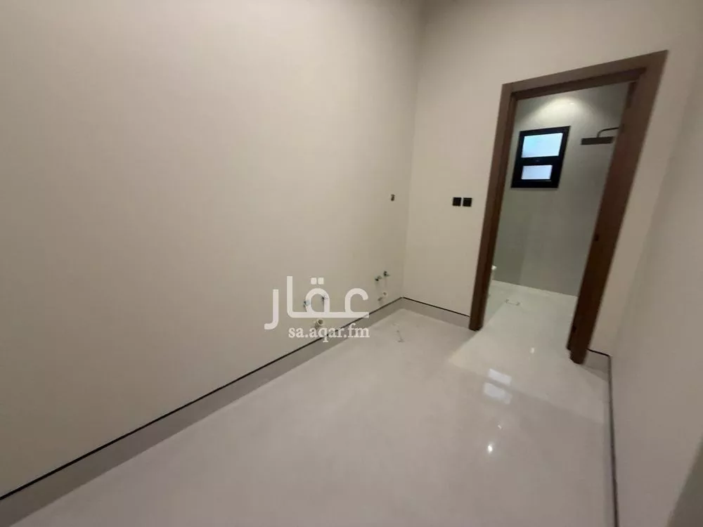 فيلا 6 غرف في ظهرة لبن 9