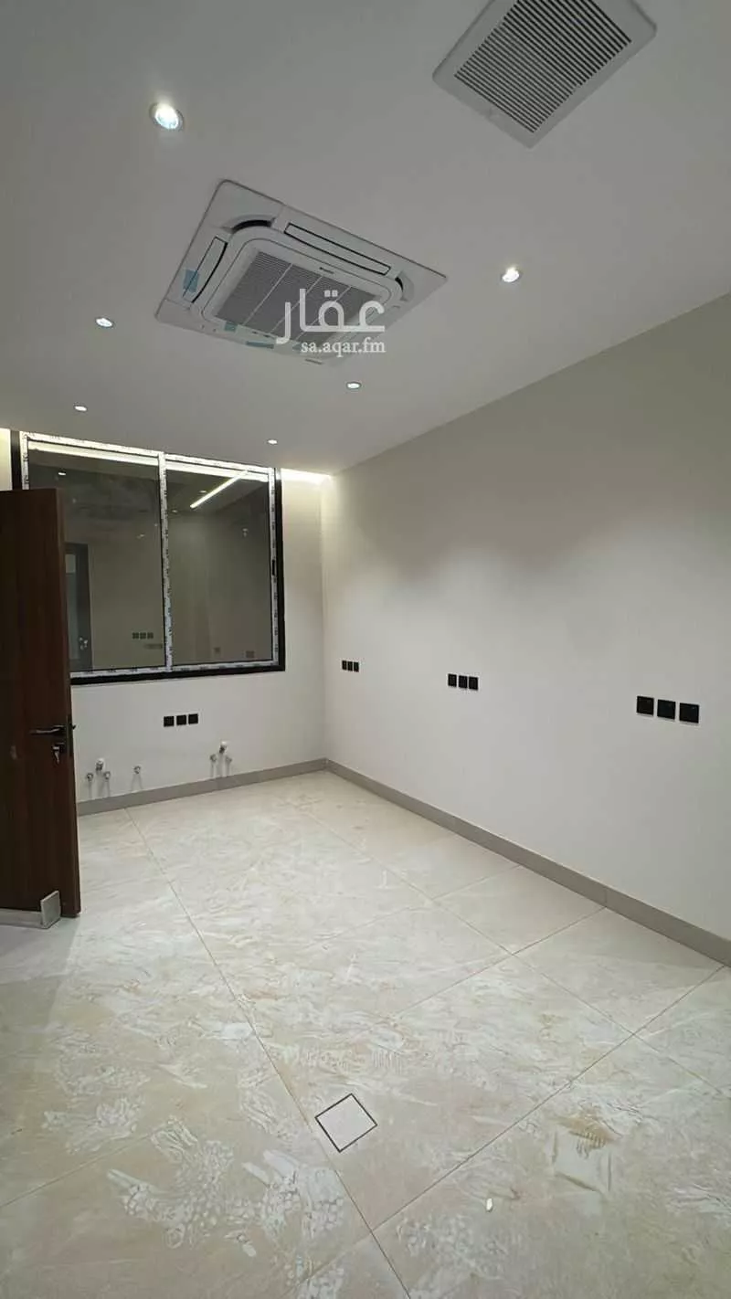 5 bedroom villa in Al Narjis 19