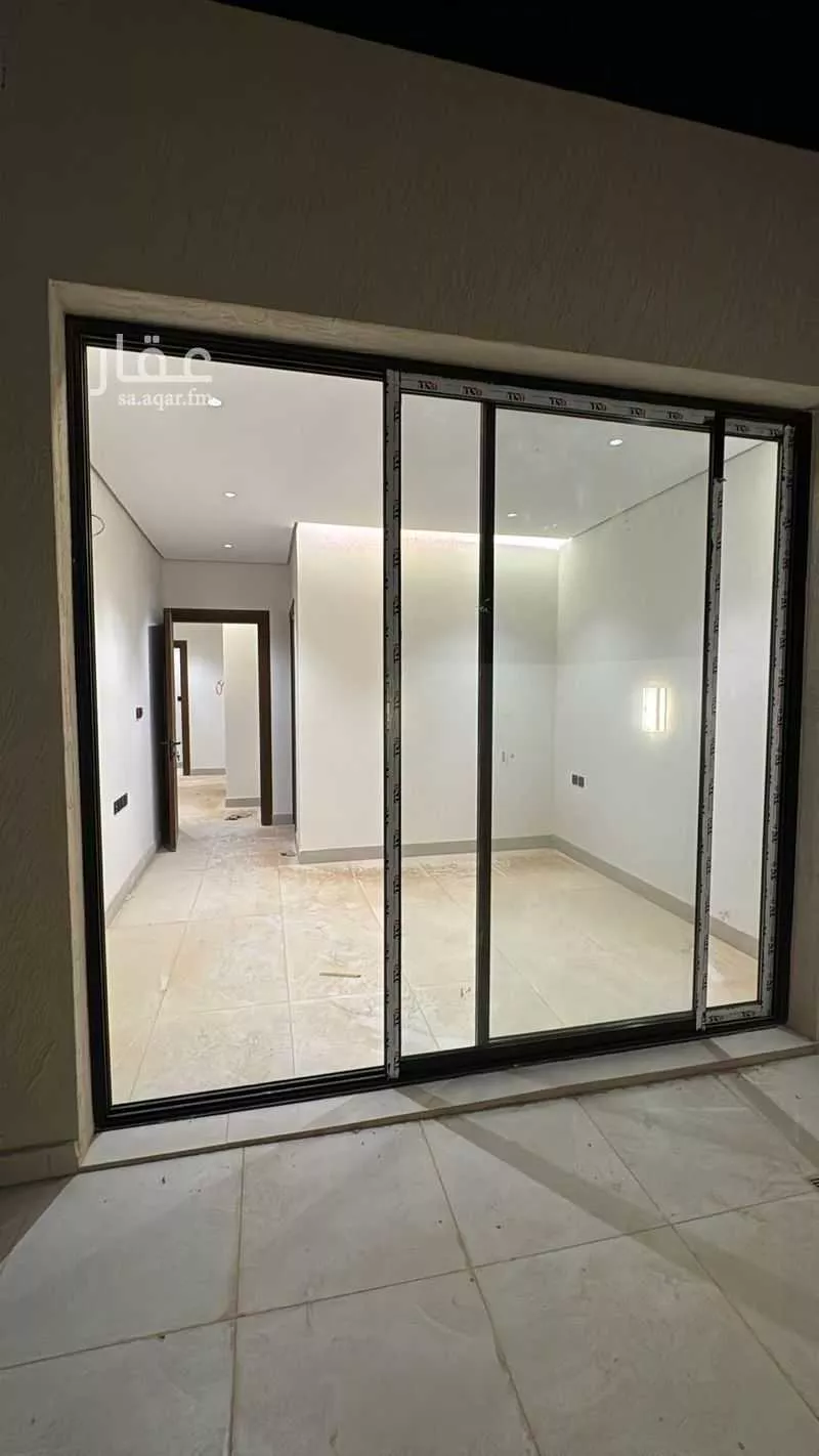 5 bedroom villa in Al Narjis 2