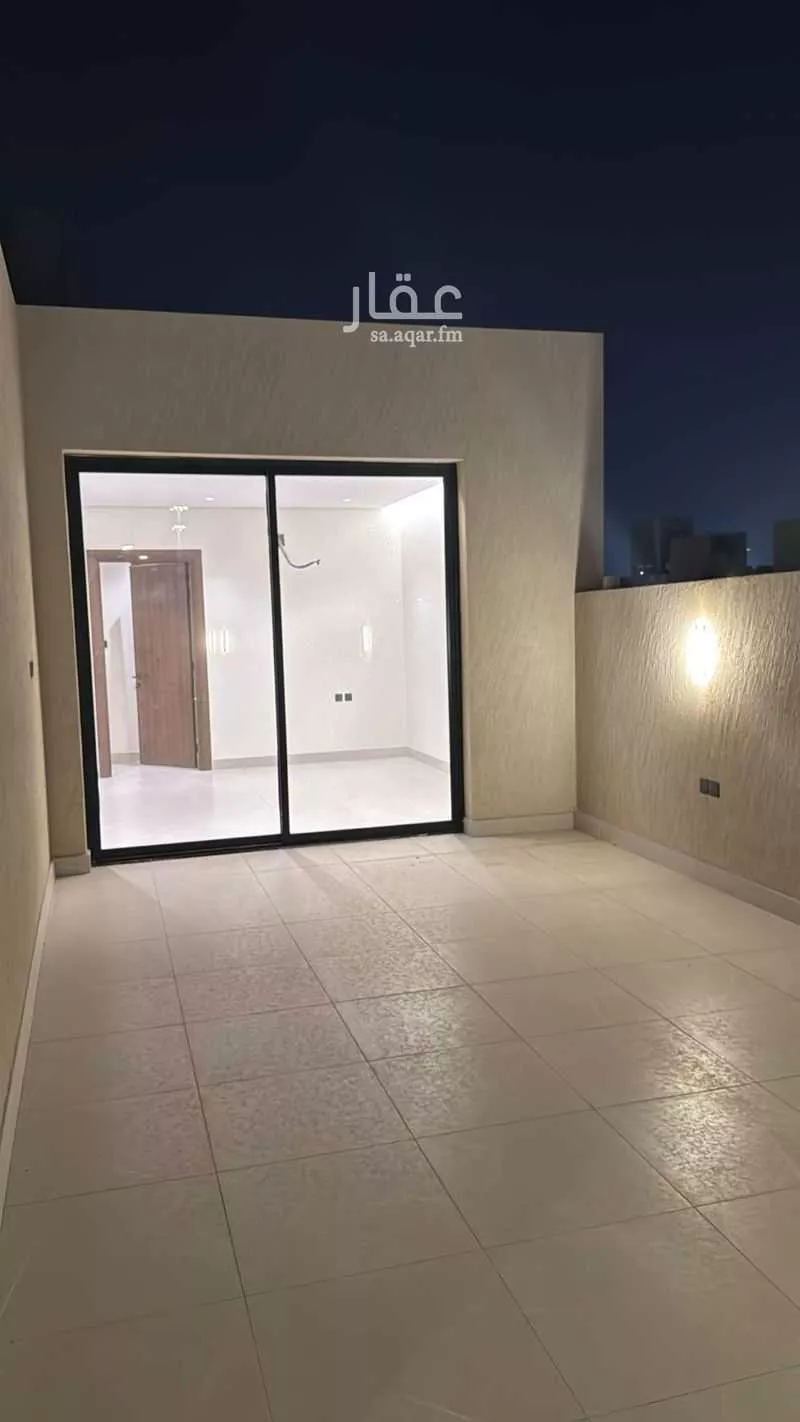 5 bedroom villa in Al Malqa 21