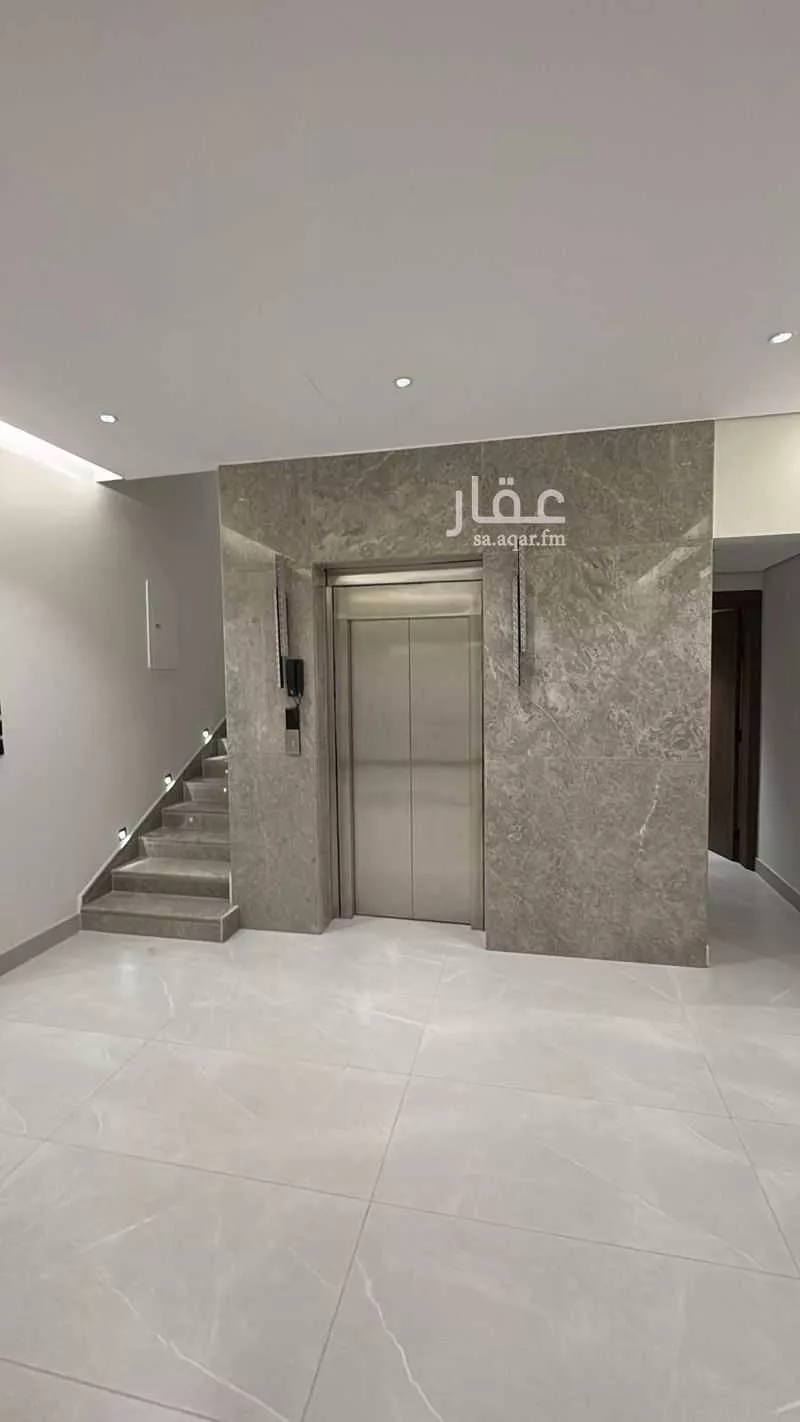 5 bedroom villa in Al Malqa 7