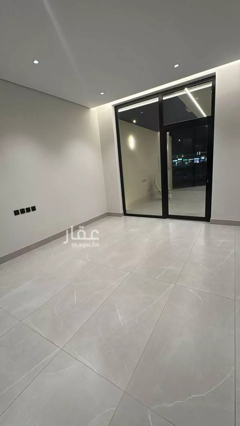 5 bedroom villa in Al Malqa 5
