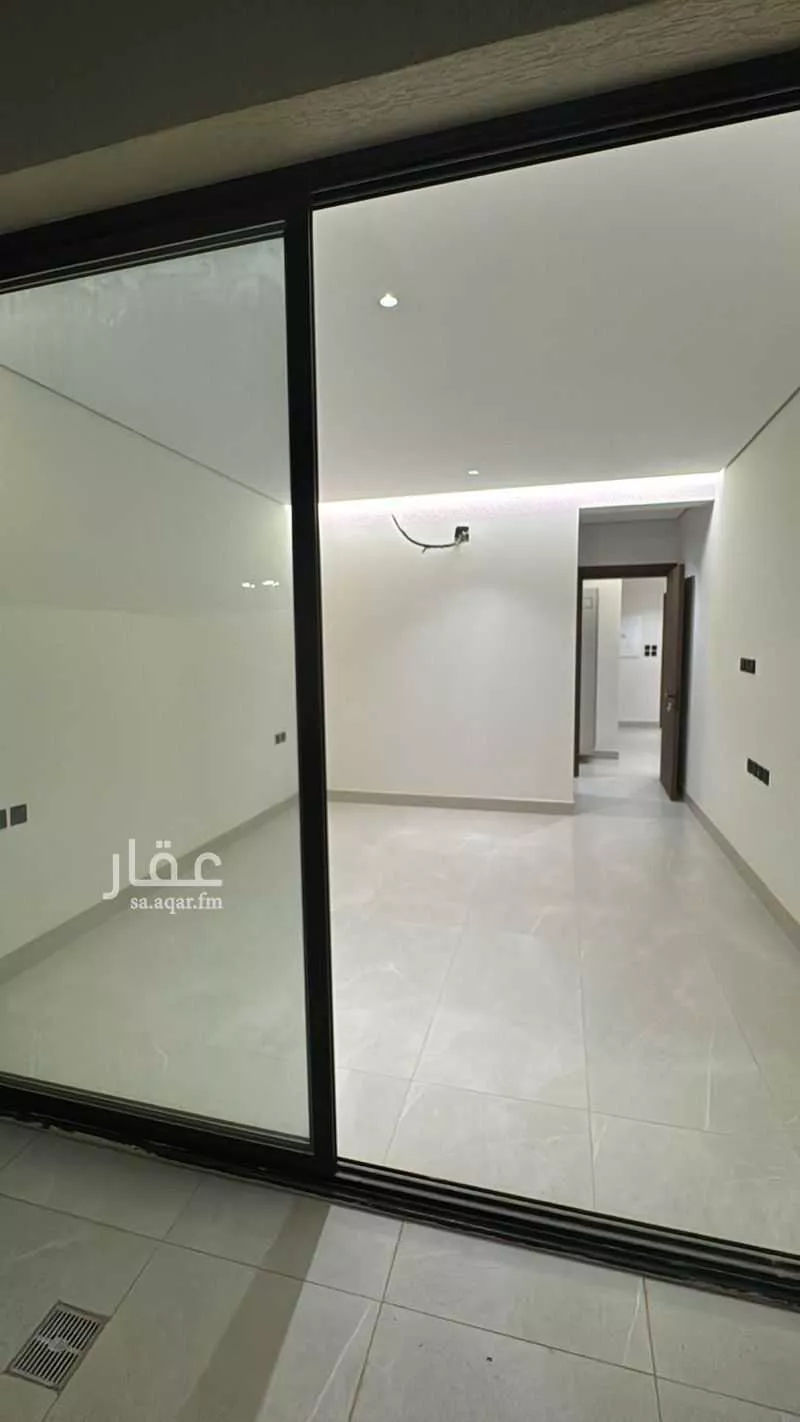 5 bedroom villa in Al Malqa 20