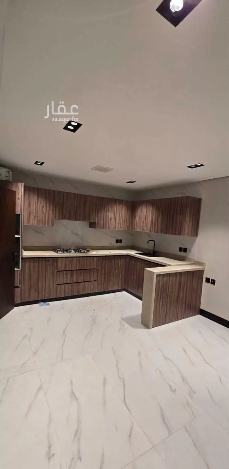 2 bedroom floor in Al Murooj 8