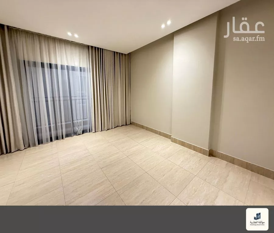 3 bedroom apartment in Al Hamra 3