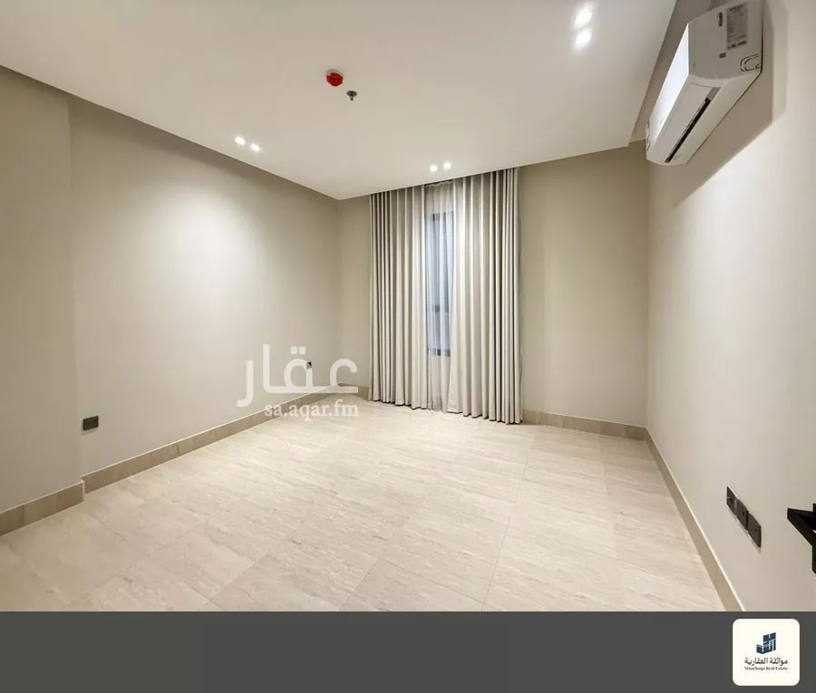 3 bedroom apartment in Al Hamra 6