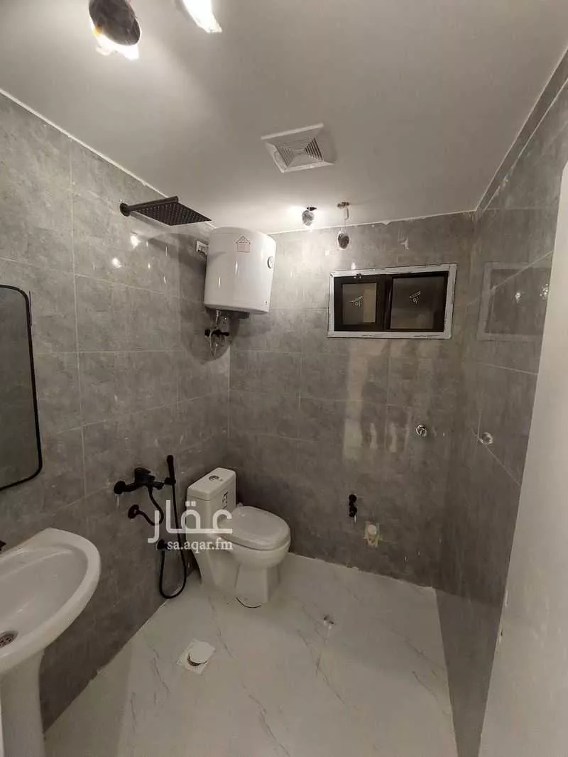 1 bedroom apartment in Al Wizarat 18