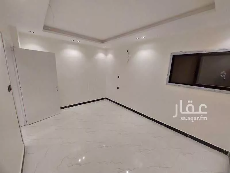 1 bedroom apartment in Al Wizarat 6