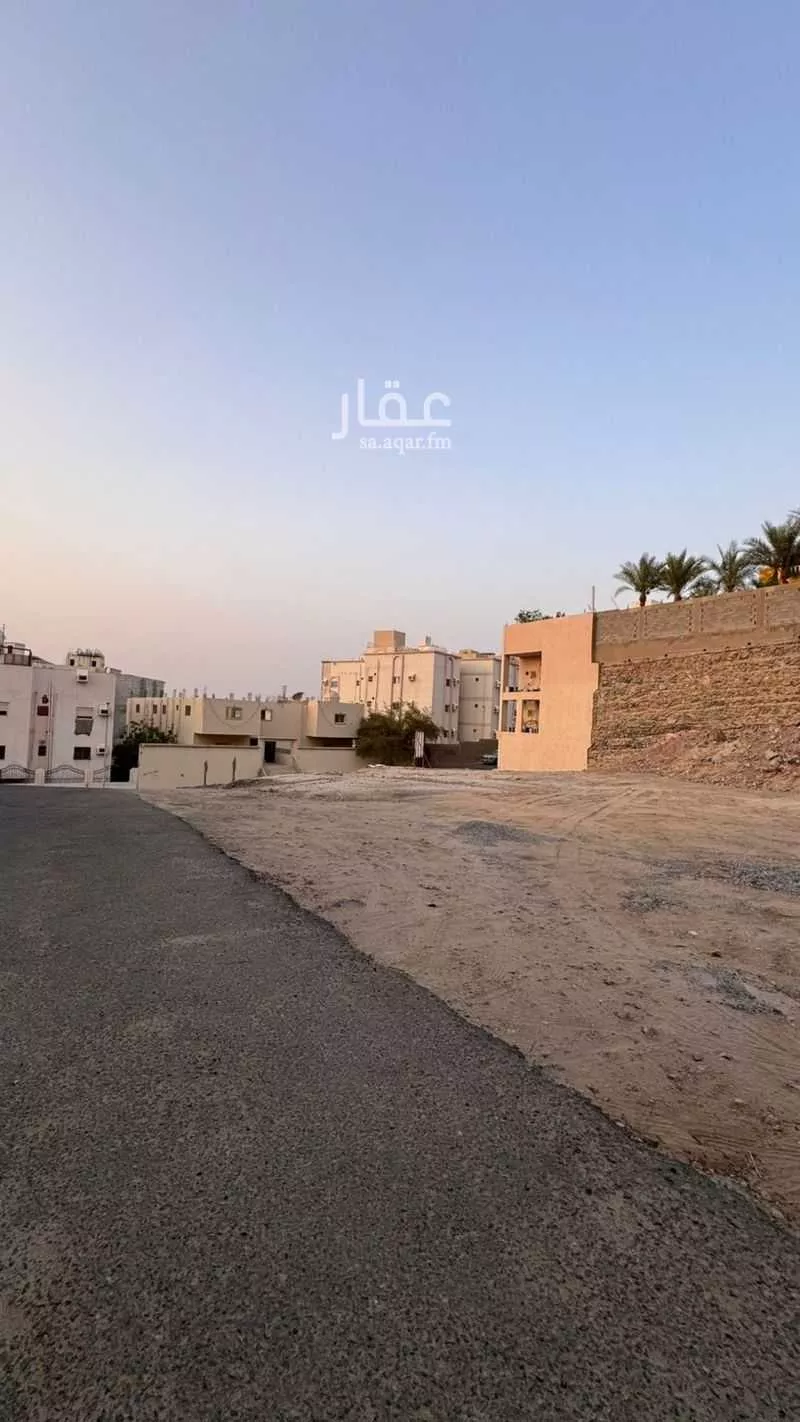 أرض 2499 م² في النزهة 2