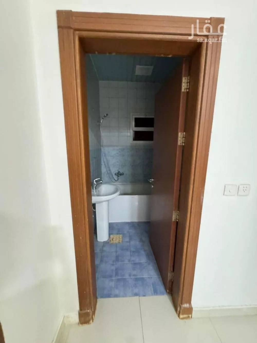 3 bedroom floor in Al Yasmin 14