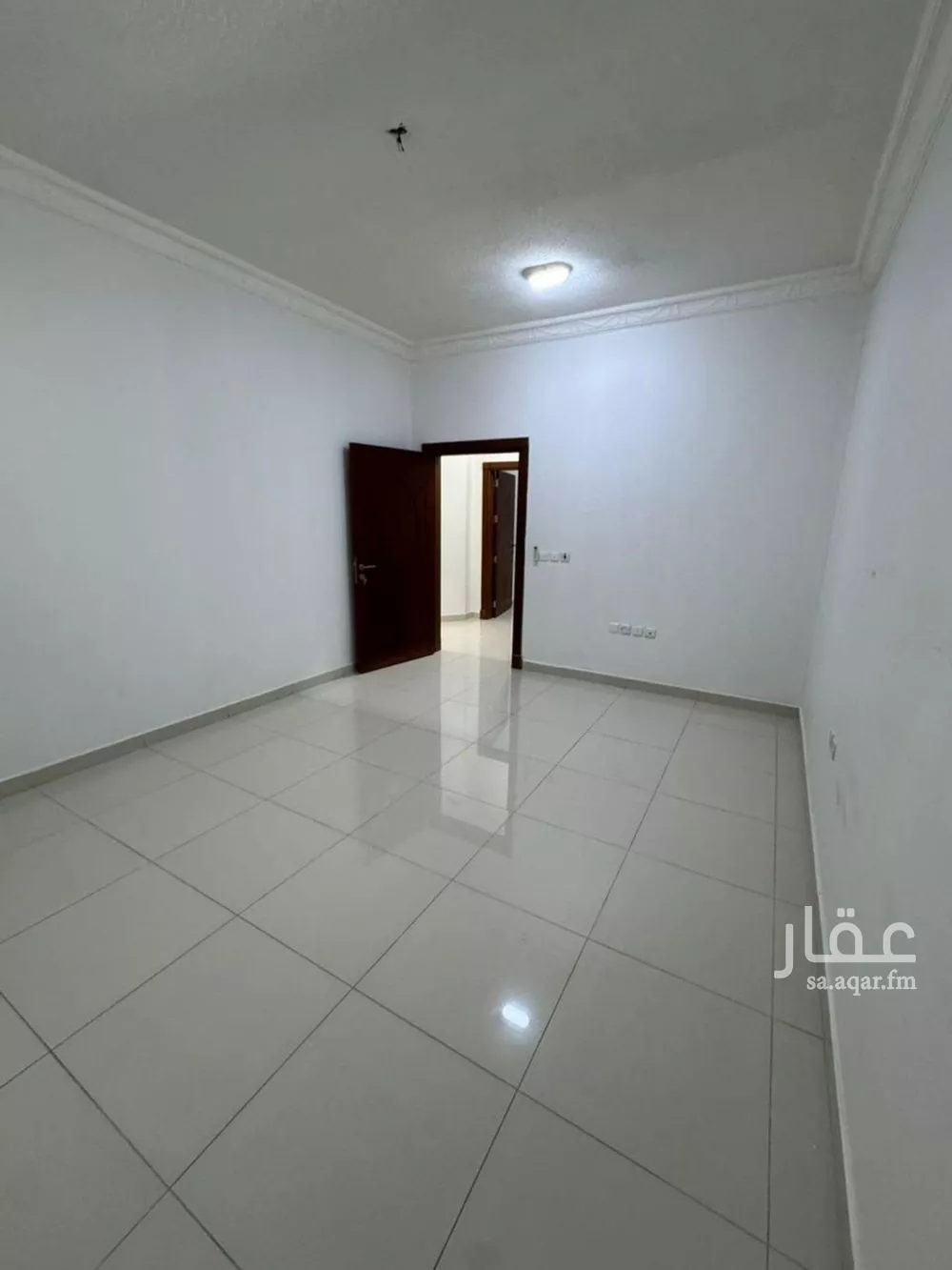 3 bedroom floor in Al Yasmin 10