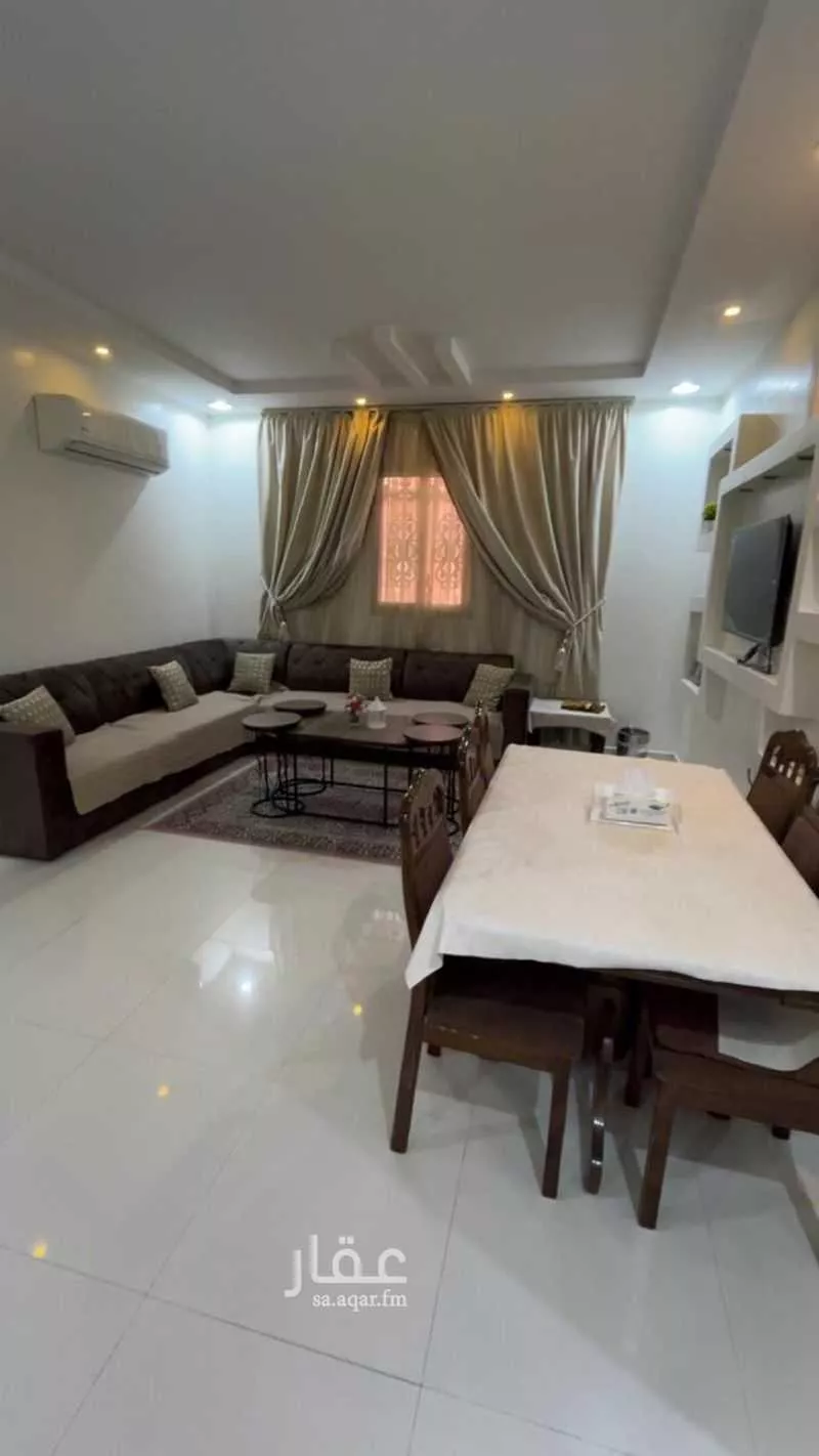 4 bedroom floor in Tuwaiq 5