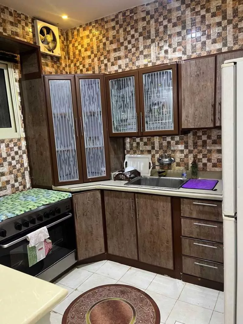 4 bedroom floor in Tuwaiq 6