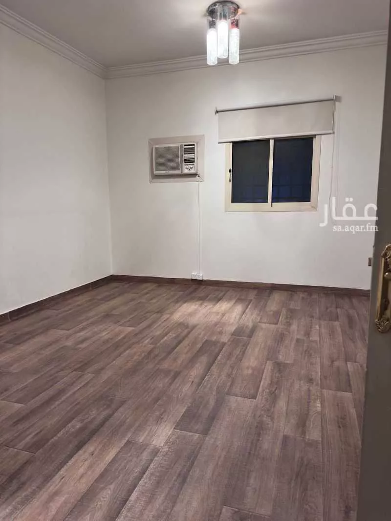 3 bedroom floor in Al Yarmouk 3