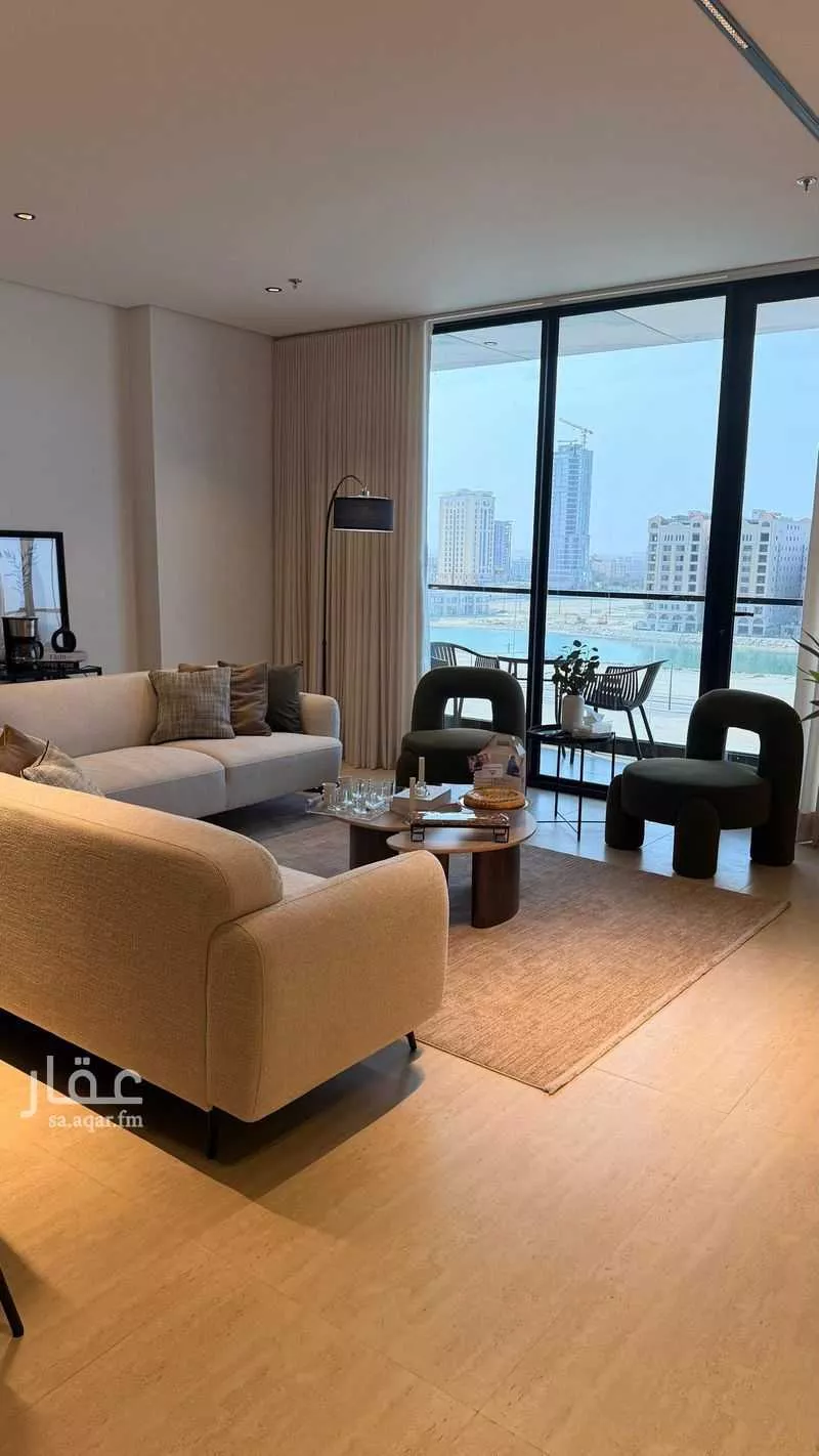3 bedroom apartment in Al Khour 8
