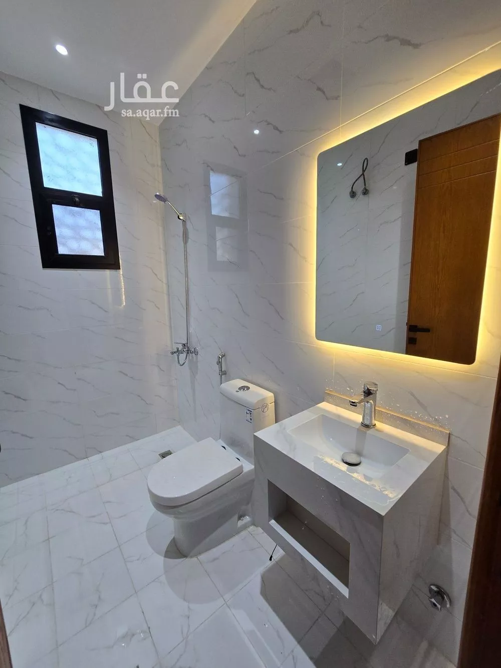 5 bedroom apartment in Al Nuzhah 11