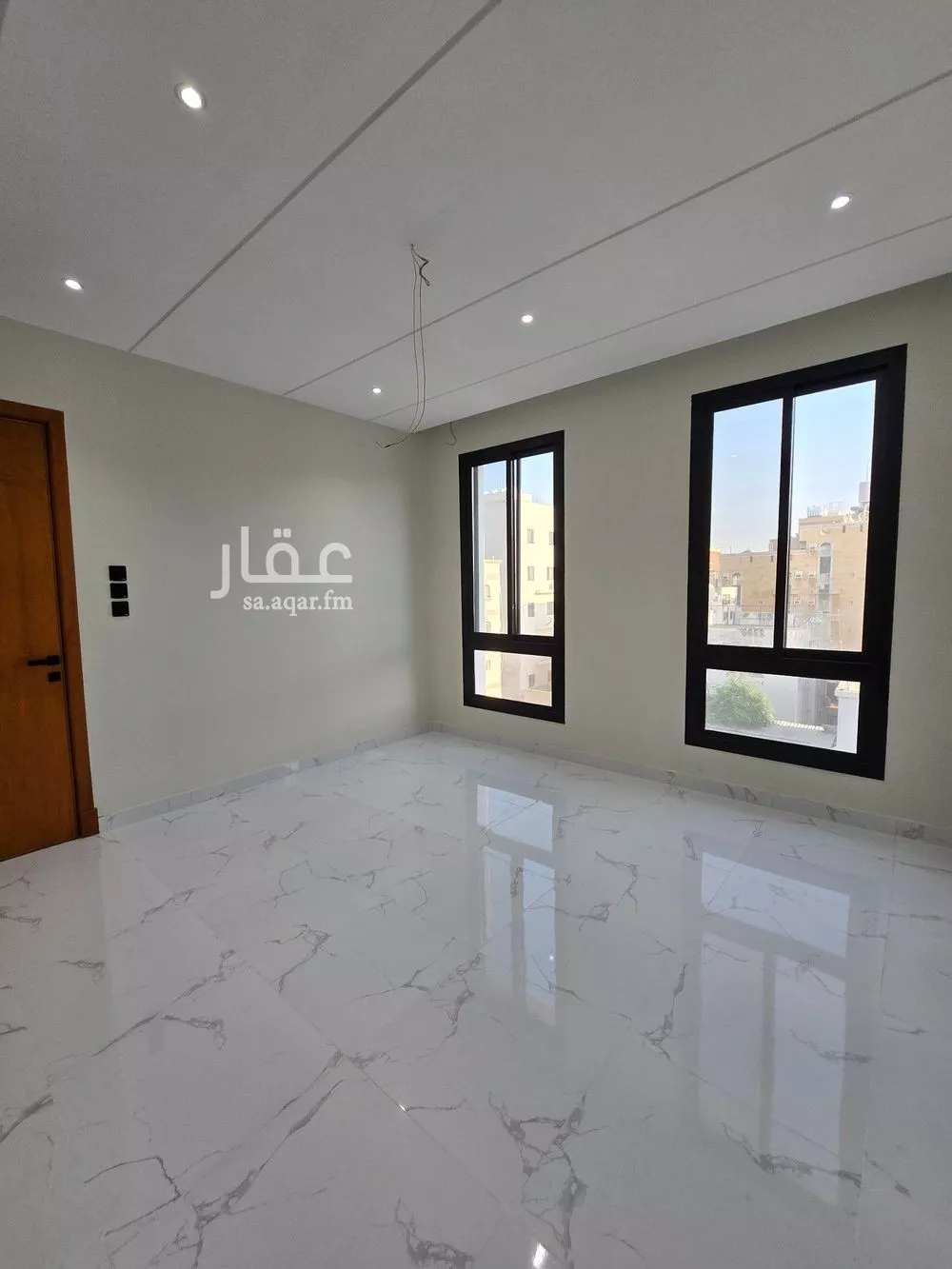 5 bedroom apartment in Al Nuzhah 10